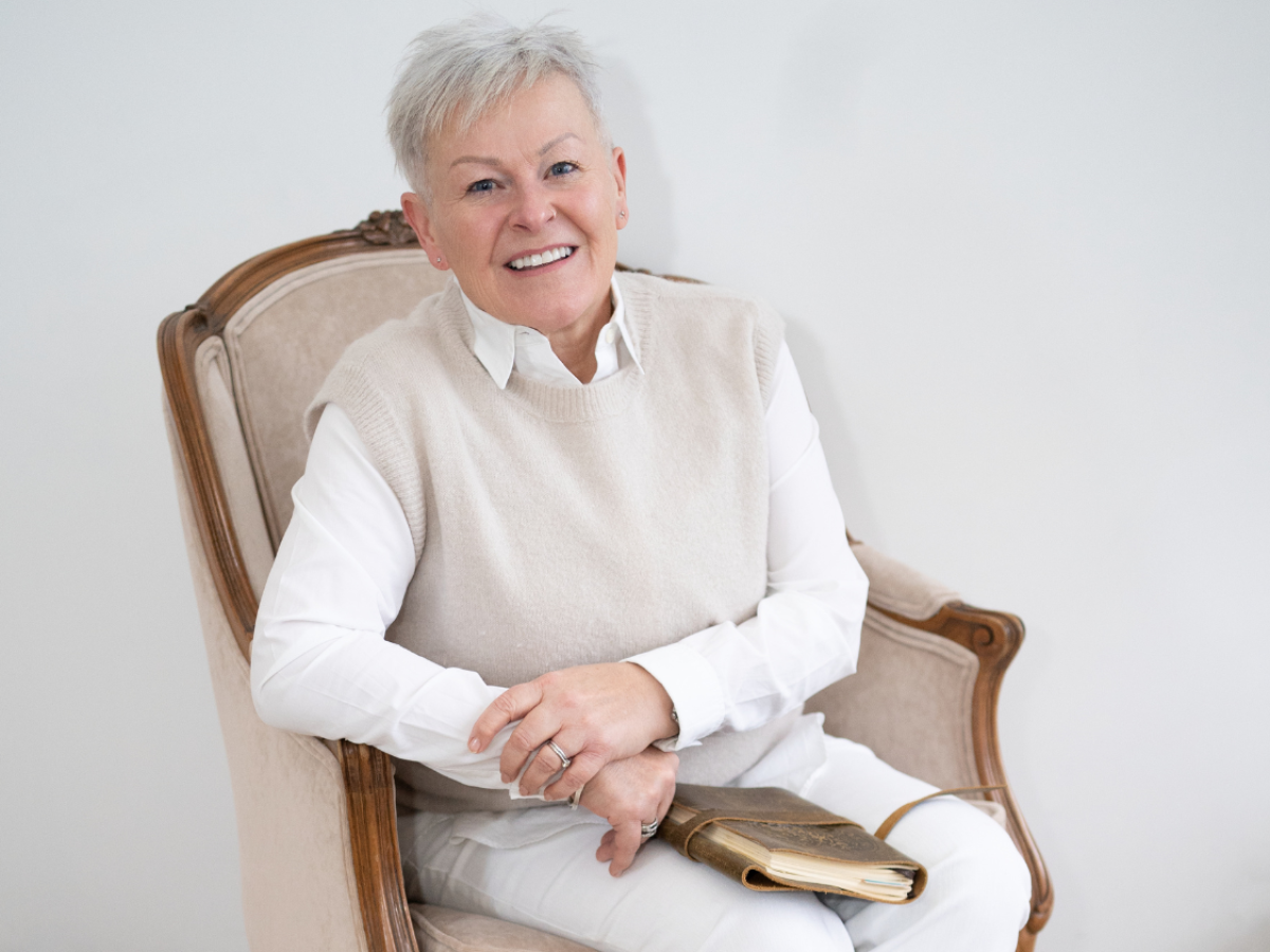 Jules sat in her chair